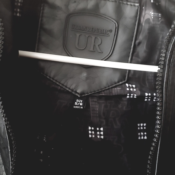 Urban Republic kids Faux Leather Jacket. Sz 6 - Picture 5 of 8
